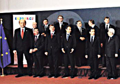 TOMKAUS ULTIMATUMAS VALDŽIAI