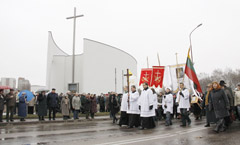 Maldininkams duris atvėrė nauja Šiaulių bažnyčia Maldininkams duris atvėrė nauja Šiaulių bažnyčia