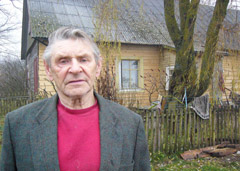 Artimi žmonės susitiko po 60 metų Artimi žmonės susitiko po 60 metų