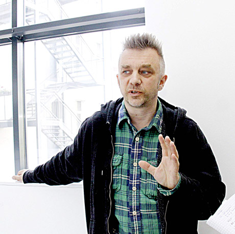 Ar gripas pavojingiau už savižudybės virusą Ar gripas pavojingiau už savižudybės virusą