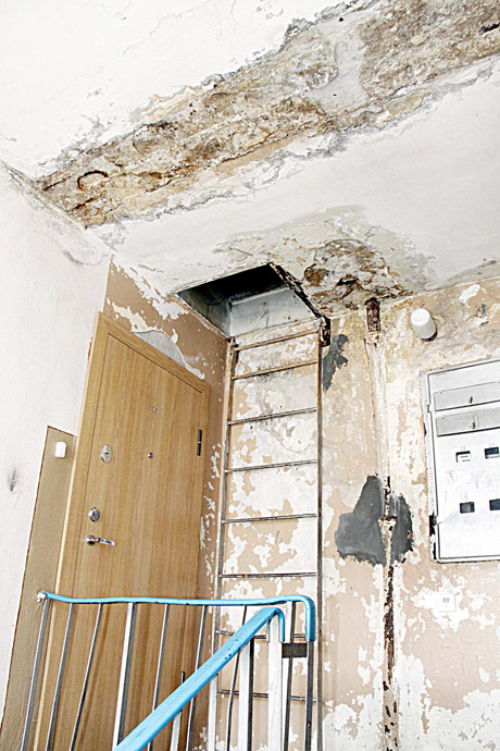 Gyventojai nori pakeisti namo administratorių Gyventojai nori pakeisti namo administratorių