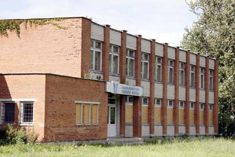 Kokie idiotai uždarė mokyklą?!