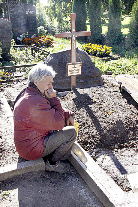 Tvarkant kapą kilo sumaištis Tvarkant kapą kilo sumaištis
