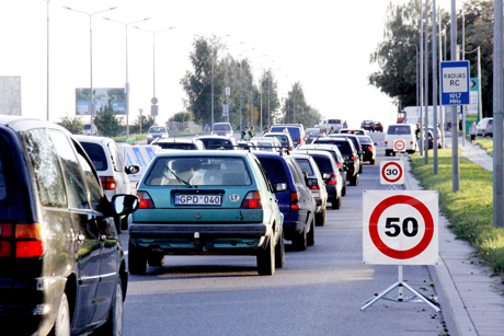 Sa­vai­tė pa­ženk­lin­ta mir­ti­mi ke­ly­je