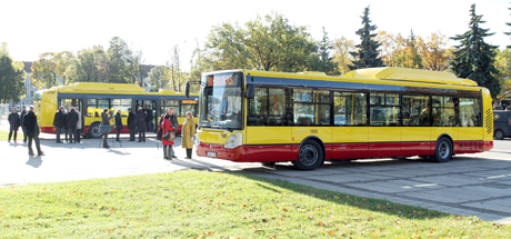 Šiauliečiams pristatyti nauji ekologiški autobusai Šiauliečiams pristatyti nauji ekologiški autobusai