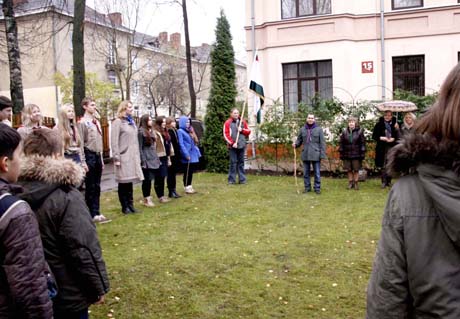 Šiaulių skautai jau turi savo būklą Šiaulių skautai jau turi savo būklą