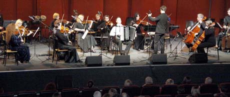 Akordeono muzika sujungė skirtingų šalių muzikantus Akordeono muzika sujungė skirtingų šalių muzikantus