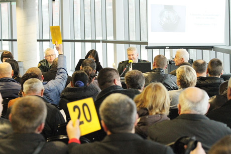 Parodoje – konfiskuotų prekių aukcionas Parodoje – konfiskuotų prekių aukcionas