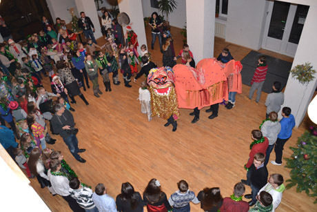 Šiaulių rusai linksmai palydėjo 2012-uosius Šiaulių rusai linksmai palydėjo 2012-uosius