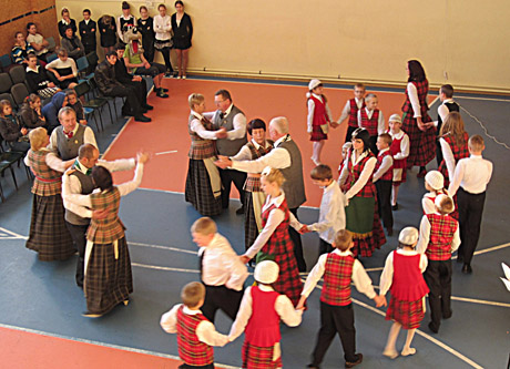 Šventė sporto salės dešimtmetį Šventė sporto salės dešimtmetį