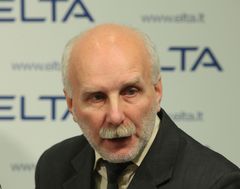 Kam krovėme turtus per krizę? Kam krovėme turtus per krizę?