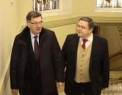 Euras Lietuvoje turėtų būti jau 2015-aisiais (papildyta 12.35 val.) Euras Lietuvoje turėtų būti jau 2015-aisiais (papildyta 12.35 val.)