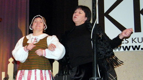 Liaudiškos muzikos mylėtojai linksminosi dvi dienas Liaudiškos muzikos mylėtojai linksminosi dvi dienas