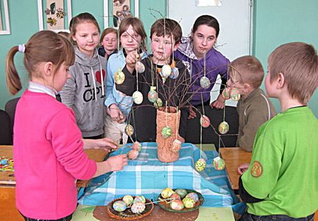 Mokėsi Velykų popietėje Mokėsi Velykų popietėje