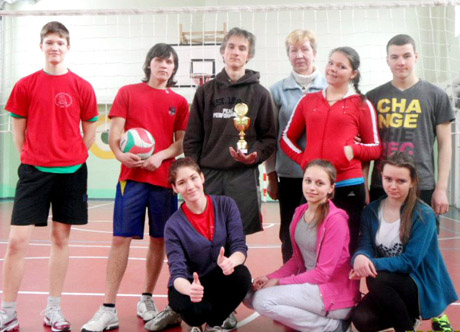 Surengė tinklinio turnyrą Surengė tinklinio turnyrą