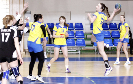 Pirmosiose finalo varžybose triumfavo „Saulė-Urtvida“ Pirmosiose finalo varžybose triumfavo „Saulė-Urtvida“