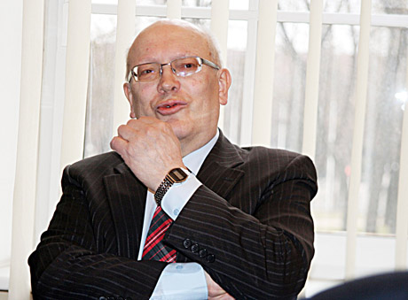 Maestro „žaidimas“ – muzika ir pasakos