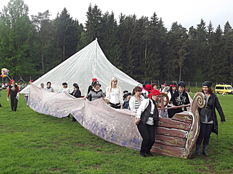 Mažieji atvyko piratų laivu Mažieji atvyko piratų laivu