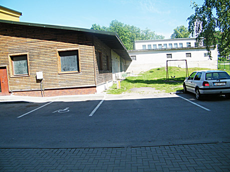 Negali privažiuoti prie savo dirbtuvių Negali privažiuoti prie savo dirbtuvių