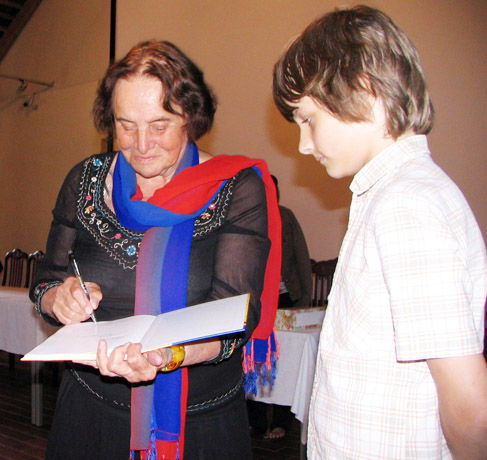 Poezijos paukštė sklandė Burbiškio dvare Poezijos paukštė sklandė Burbiškio dvare