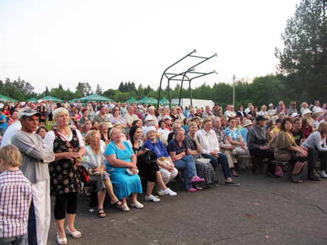 „Tytuvos“ šventėje netrūko ir geros muzikos, ir gero oro „Tytuvos“ šventėje netrūko ir geros muzikos, ir gero oro