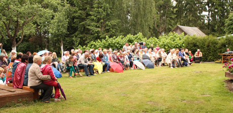 Tęsia Sodo teatro šventės tradiciją Tęsia Sodo teatro šventės tradiciją