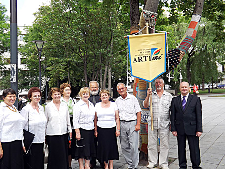 Trečią kartą – į Vilnių, dainuoti Trečią kartą – į Vilnių, dainuoti