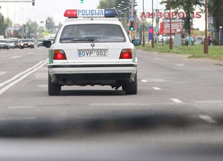 Šimtai pažeidimų keliuose Šimtai pažeidimų keliuose