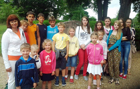 Vaikams – stovykla „Sėski ant žirgelio“ Vaikams – stovykla „Sėski ant žirgelio“