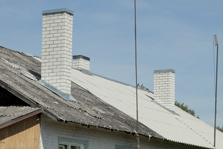 Kaminų remontas gyventojams atrodo per brangus