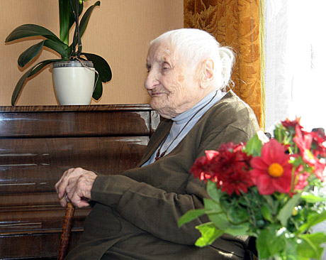 110 metų šiaulietė pateko į Rekordų knygą 110 metų šiaulietė pateko į Rekordų knygą