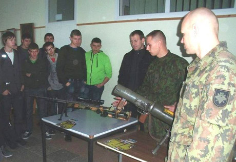 Viešėjo policininkai ir savanoriai Viešėjo policininkai ir savanoriai