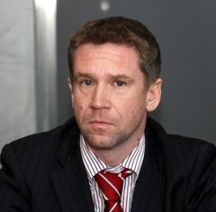 Buvęs vienas „Snoro“ savininkų V.Antonovas: Nebūsiu atpirkimo ožiu Buvęs vienas „Snoro“ savininkų V.Antonovas: Nebūsiu atpirkimo ožiu
