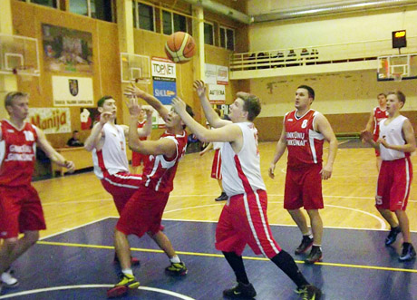 Lyderis įveikė pagrindinį varžovą Lyderis įveikė pagrindinį varžovą