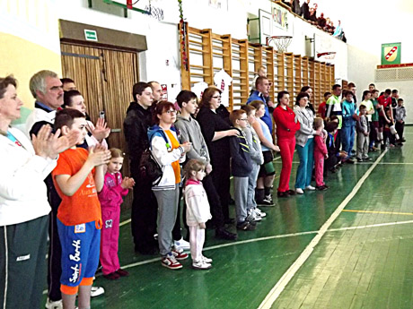 Šeimos suėjo pasivaržyti Šeimos suėjo pasivaržyti