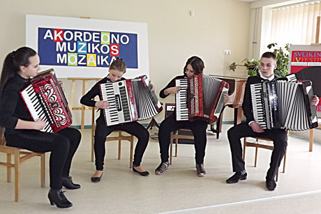 Festivalyje skambėjo akordeonai Festivalyje skambėjo akordeonai