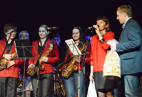 Naisiuose prasidėjo muzikinių vakarų sezonas Naisiuose prasidėjo muzikinių vakarų sezonas