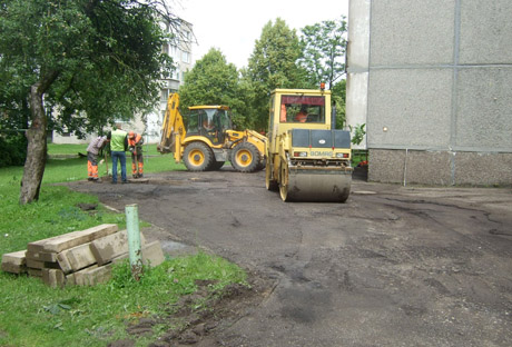 Didinti automobilių aikšteles – perpus su Savivaldybe