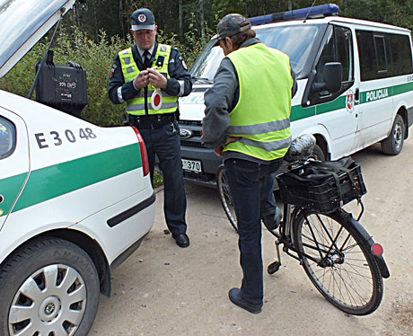 Policija labiau kontroliavo pėsčiuosius ir dviratininkus Policija labiau kontroliavo pėsčiuosius ir dviratininkus