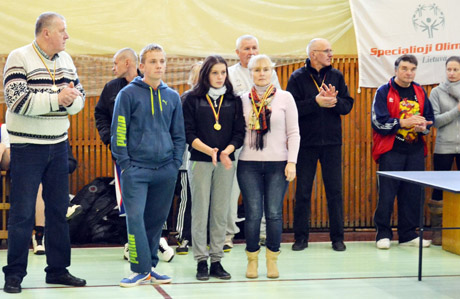 Pelnė keturis aukso medalius Pelnė keturis aukso medalius