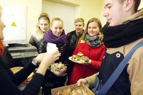 Aukojo likimo nuskriaustiems vaikams Aukojo likimo nuskriaustiems vaikams