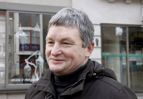 Ką manote apie kalėdines dovanas? Ką manote apie kalėdines dovanas?