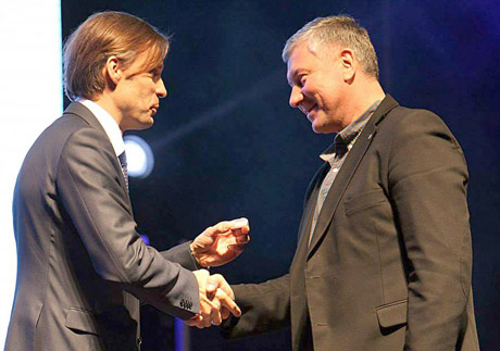 Jubiliejų minėjo plaukikai Jubiliejų minėjo plaukikai