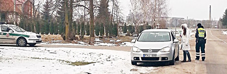 POLICIJA INFORMUOJA POLICIJA INFORMUOJA