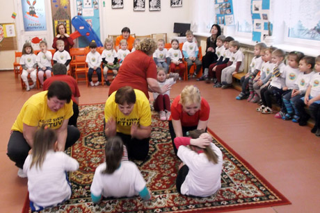 Namų darbus paskyrė sveikuolės Namų darbus paskyrė sveikuolės