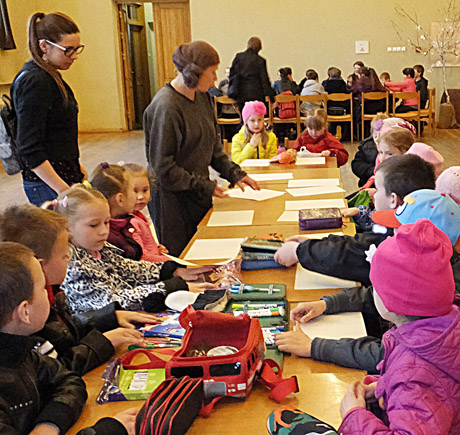 Pakruojyje švęstas lėlių teatro gimtadienis Pakruojyje švęstas lėlių teatro gimtadienis