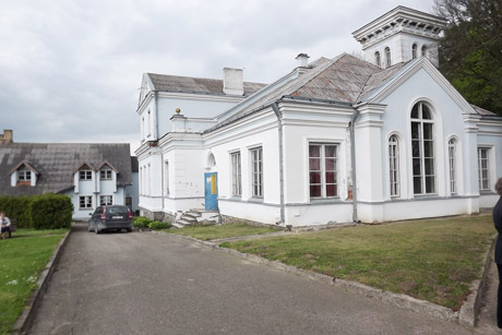 Kaimų gyventojai susitiko dvare Kaimų gyventojai susitiko dvare