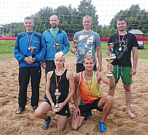 Varžybose kovojo dešimt komandų Varžybose kovojo dešimt komandų