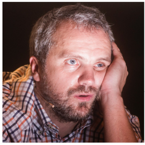 Premjera: Giedrius Savickas atnaujintame spektaklyje\"Urvinis žmogus“ Premjera: Giedrius Savickas atnaujintame spektaklyje\"Urvinis žmogus“