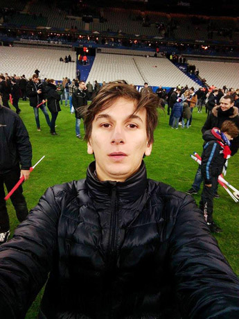 Stadione girdėjo sprogimus, bet neįtarė tragedijos Stadione girdėjo sprogimus, bet neįtarė tragedijos